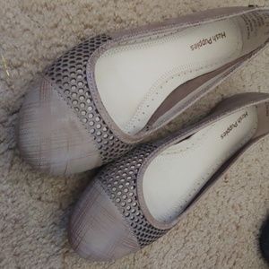 Hush puppies flats